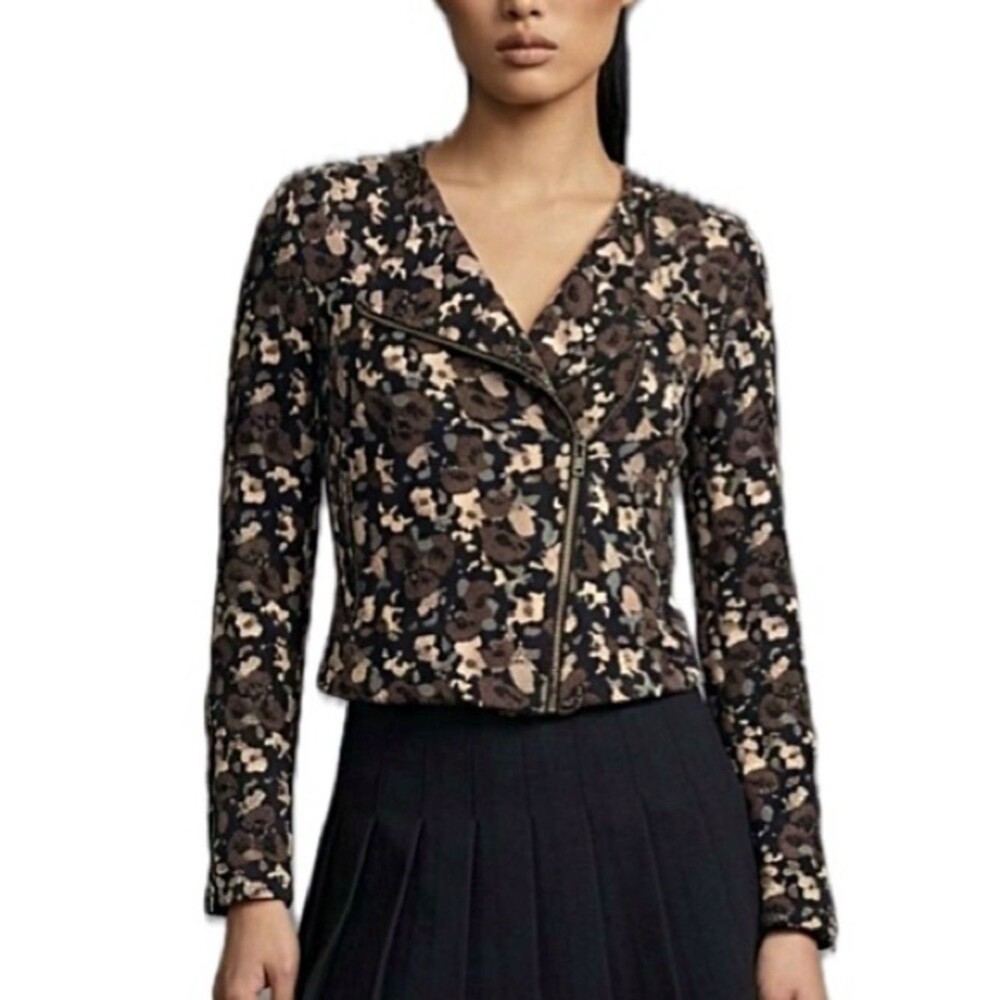 Aritzia Talula Floral Motorcycle Jacket Size 00 Rayon Cropped Zip Moto Blazer